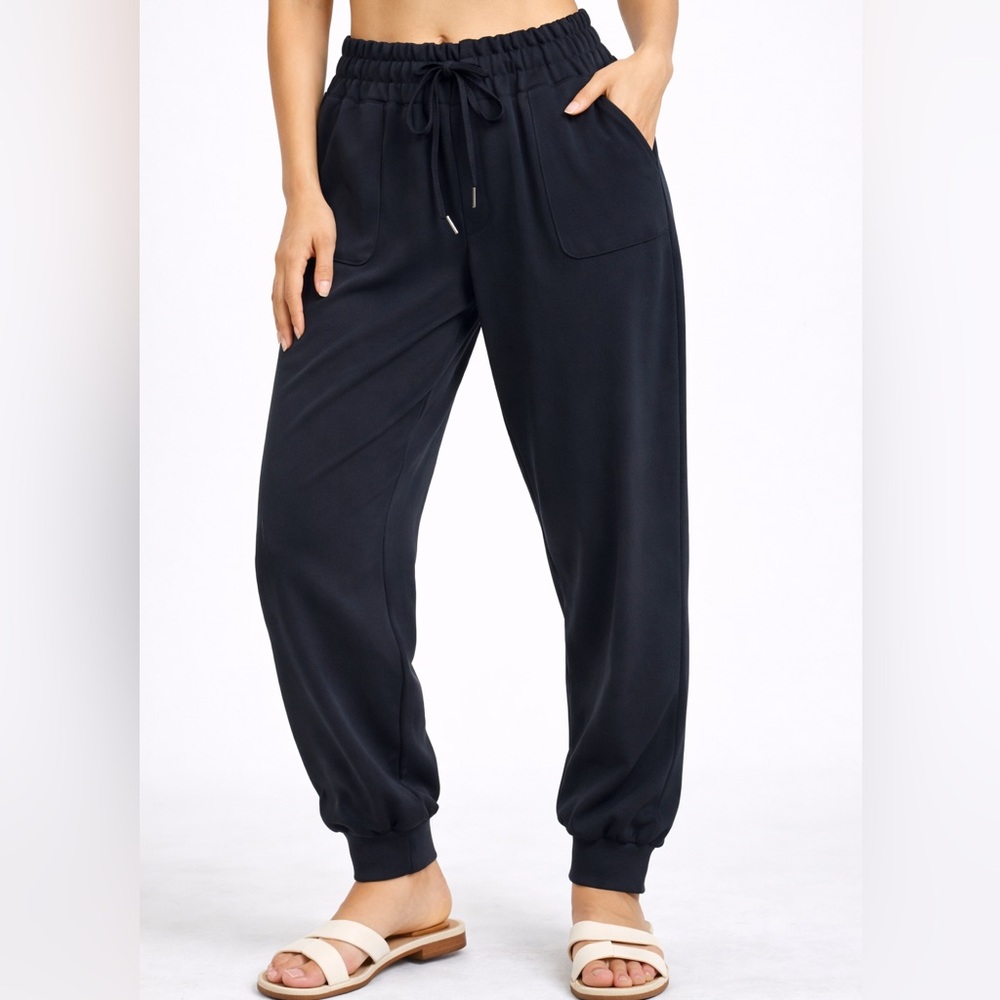 Mondetta Black Women's Pants